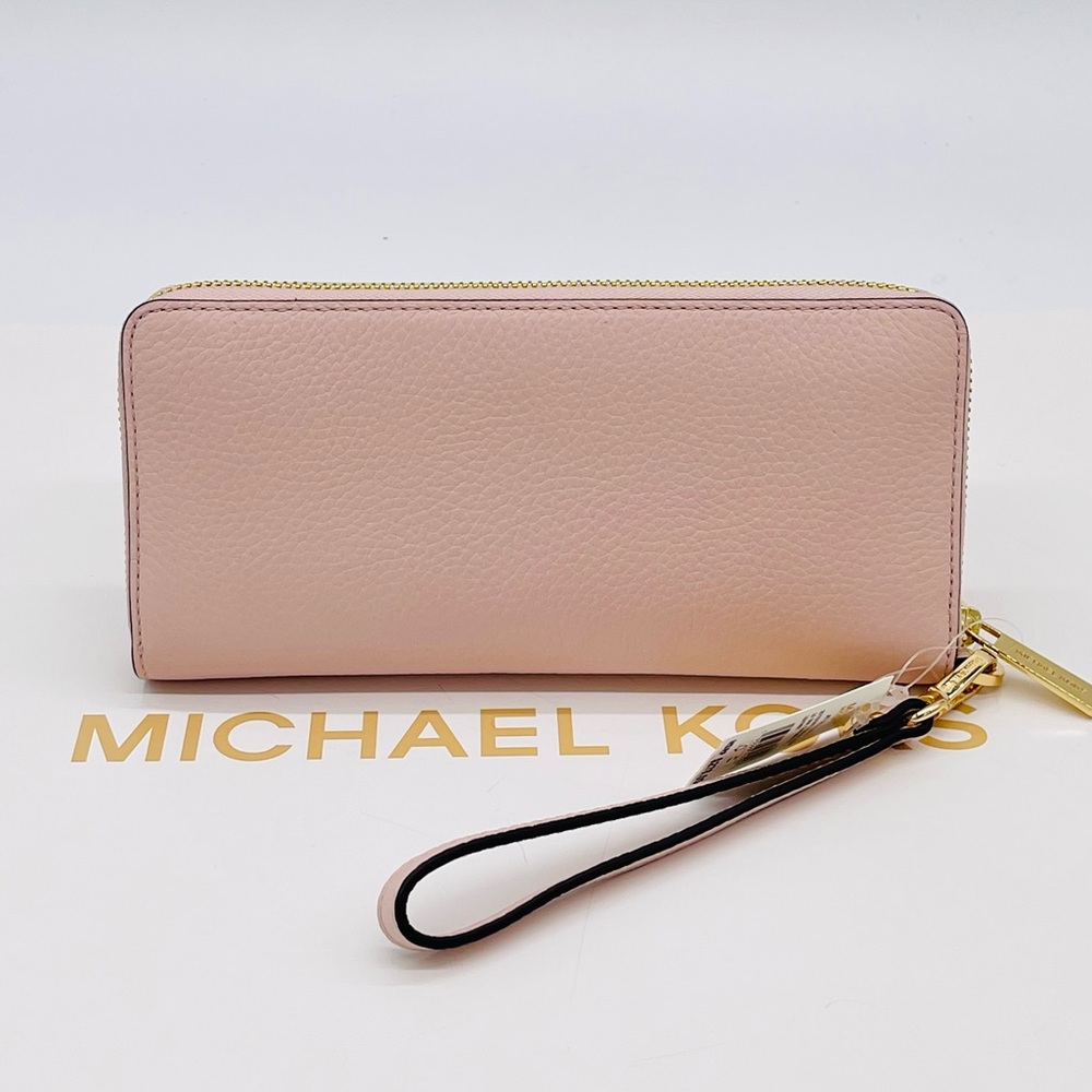 Michael Kors Large Continental Wallet Wristlet - Picture 2 of 8